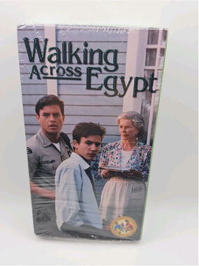 Walking Across Egypt (VHS, 1999) New Sealed Jonathan Taylor Thomas Ellen Burstyn